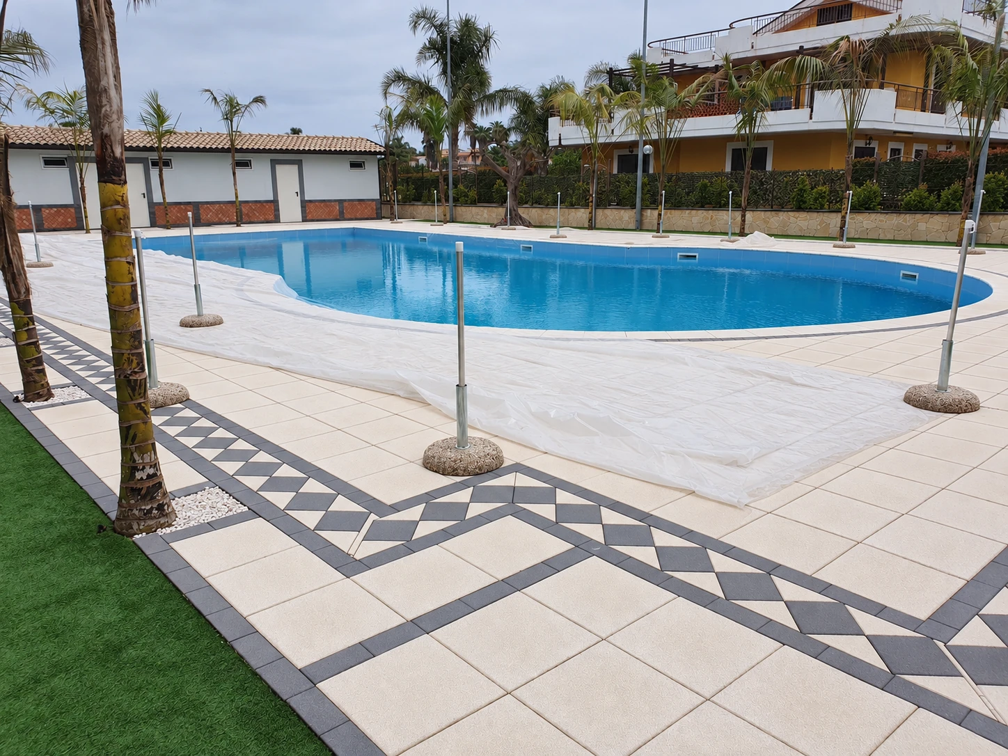 Mascali (CT) - Piscina